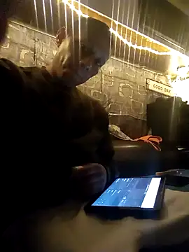 BIG-CkD F online show from 02-24-26, 11:41