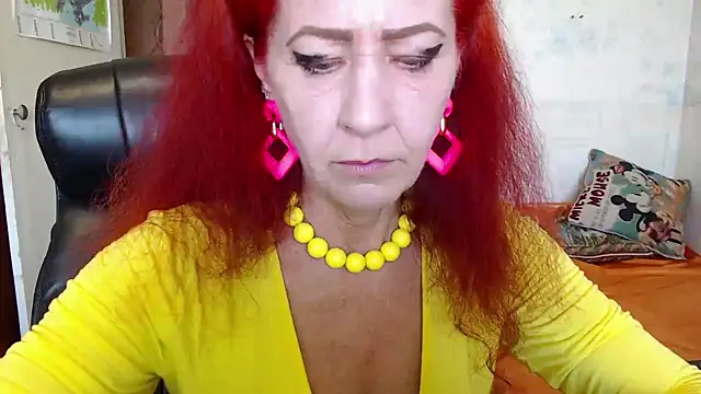 Snapshot of MilayaDFlow chatting on 07-02-26, 10:10 MilayaDFlow online show from 07-02-26, 10:10