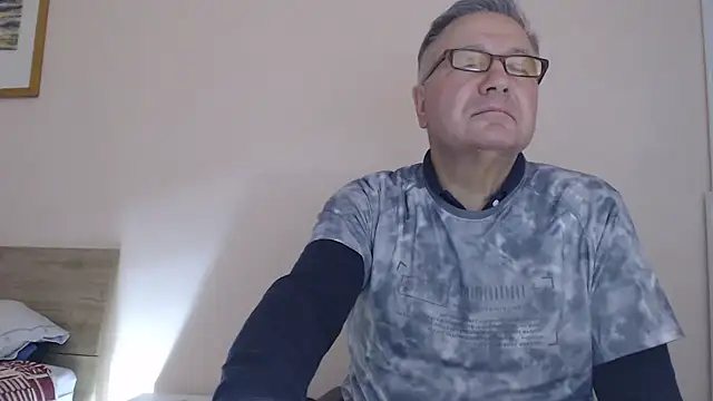 YOU6me online show from 11-07-25, 03:34