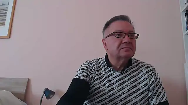 YOU6me online show from 11-23-25, 08:58