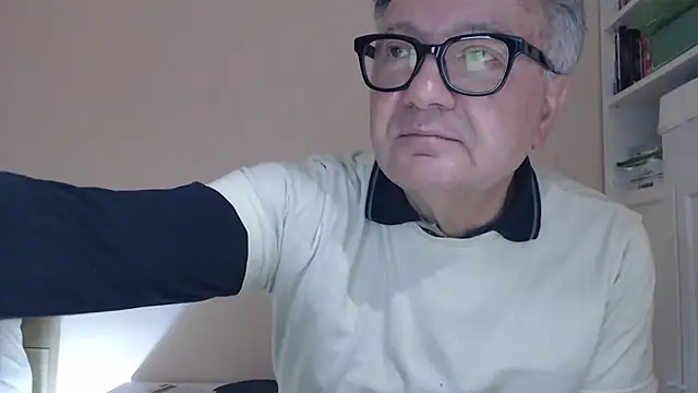 YOU6me online show from 01-14-26, 04:34