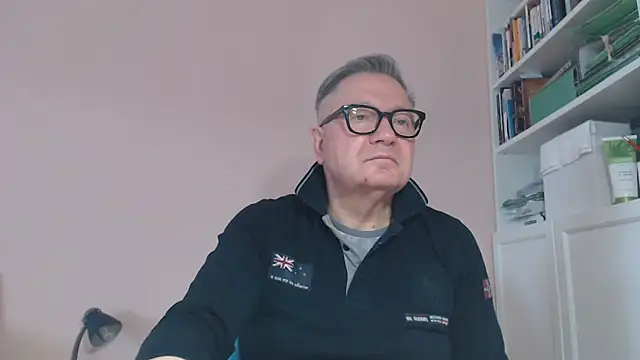 YOU6me online show from 04-12-26, 07:57