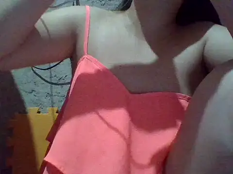 Beatrice143 online show from 10-21-25, 01:28