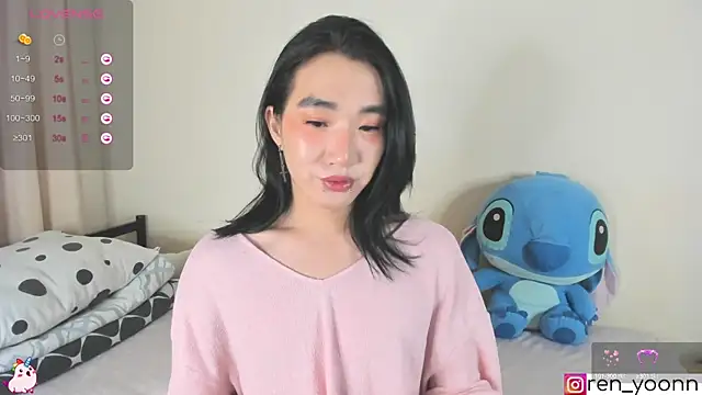 Snapshot of Ren_yoon chatting on 09-22-25, 03:41 Ren yoon online show from 09-22-25, 03:41
