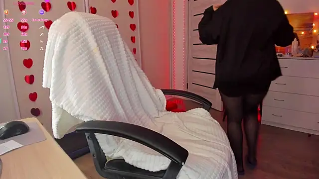 Ophelia mm online show from 02-16-26, 08:54