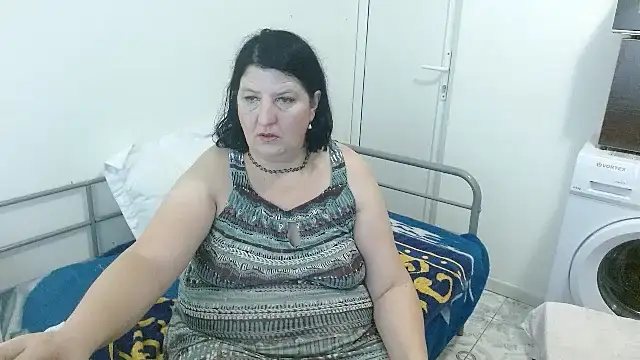 Snapshot of RidemerafSuzana chatting on 01-04-25, 03:29 RidemerafSuzana online show from 01-04-25, 03:29