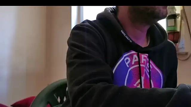 Snapshot of Lucas1andOnly4Girl chatting on 03-07-26, 10:23 Lucas1andOnly4Girl online show from 03-07-26, 10:23