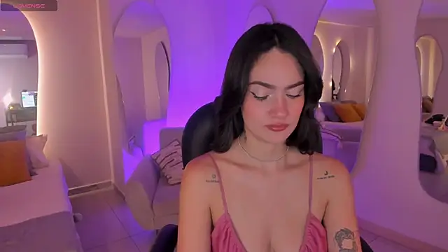 AnaDurant online show from 03-22-25, 09:13