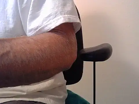 TrevorSteele online show from 12-15-25, 10:58