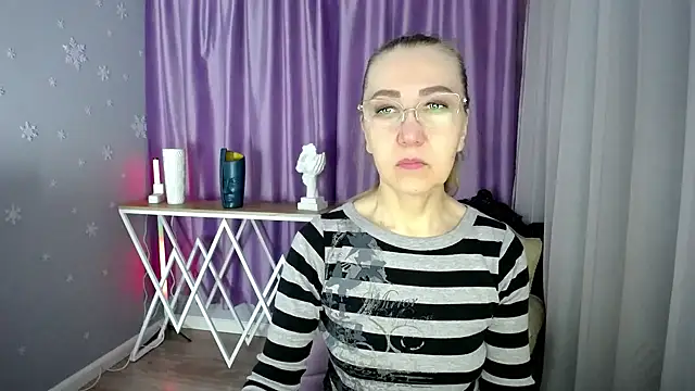 queen a n i online show from 03-05-25, 06:23