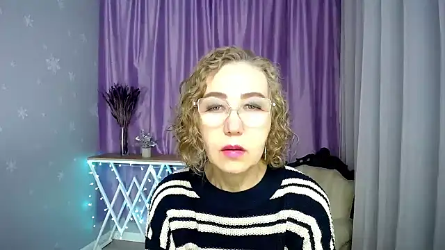 queen a n i online show from 07-02-26, 09:48