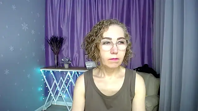 queen a n i online show from 07-03-26, 07:26