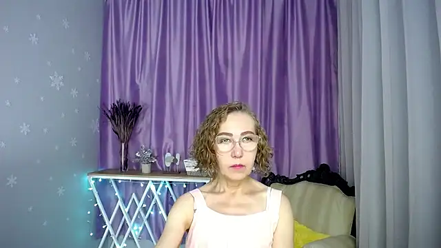queen a n i online show from 07-25-26, 07:28
