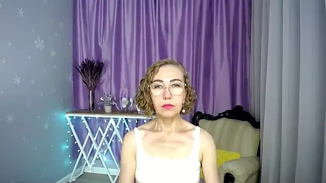 queen a n i online show from 07-27-26, 10:00