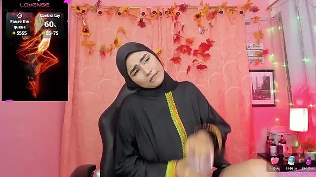 Snapshot of DarshaKhemu chatting on 12-02-24, 08:22 DarshaKhemu online show from 12-02-24, 08:22