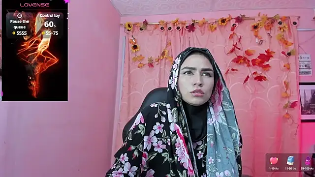 Snapshot of DarshaKhemu chatting on 12-06-24, 01:07 DarshaKhemu online show from 12-06-24, 01:07