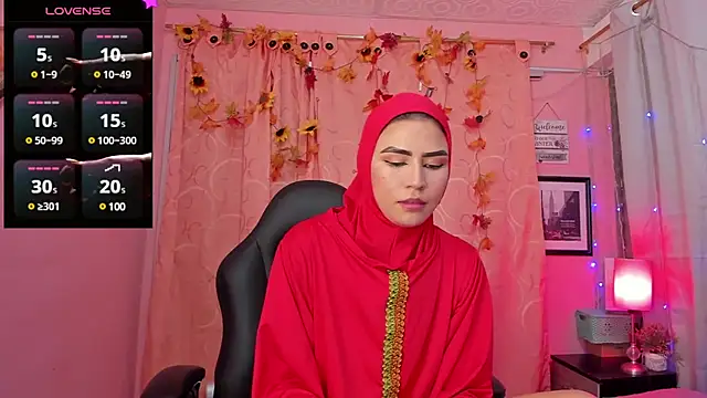 Snapshot of DarshaKhemu chatting on 01-31-25, 08:43 DarshaKhemu online show from 01-31-25, 08:43