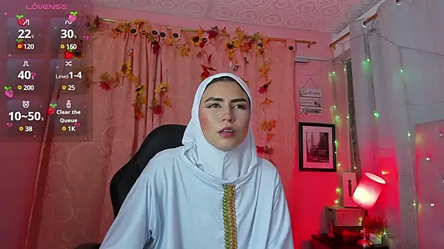 Snapshot of DarshaKhemu chatting on 02-10-25, 11:55 DarshaKhemu online show from 02-10-25, 11:55