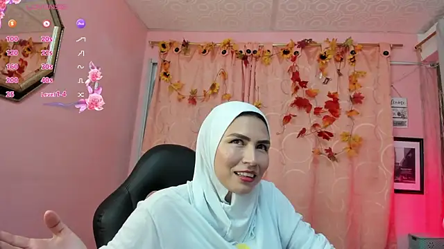 Snapshot of DarshaKhemu chatting on 09-18-25, 08:44 DarshaKhemu online show from 09-18-25, 08:44