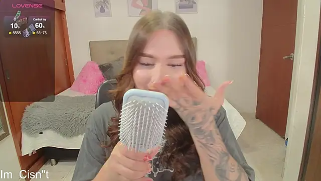 Miley Baker online show from 03-03-25, 01:09