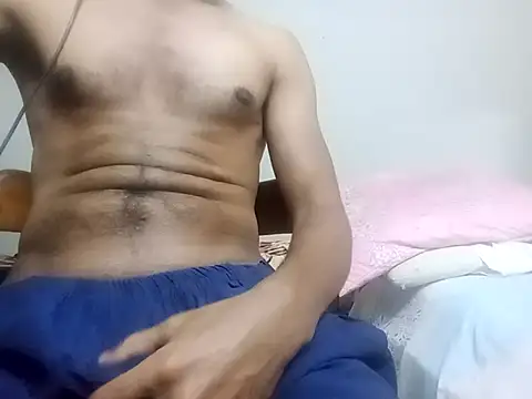 Snapshot of SizeRecall chatting on 10-03-25, 03:36 SizeRecall online show from 10-03-25, 03:36