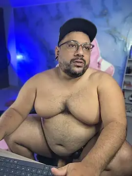 Snapshot of jacoob_woods chatting on 06-26-26, 02:43 jacoob woods online show from 06-26-26, 02:43