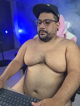 Snapshot of jacoob_woods chatting on 07-01-26, 03:45 jacoob woods online show from 07-01-26, 03:45