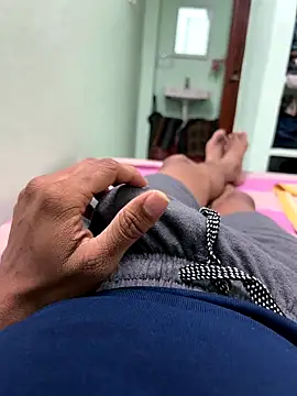 lovelyfvcker online show from 09-27-25, 12:21