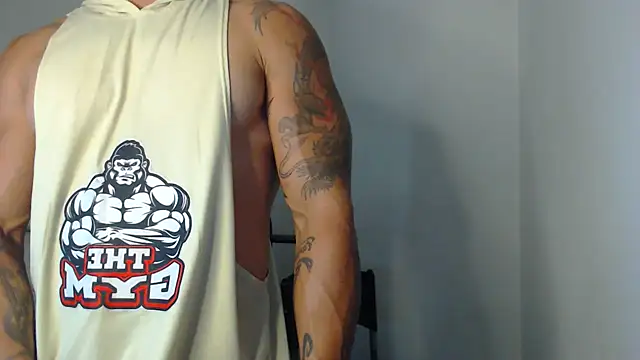 JacobJamess online show from 06-12-26, 01:15
