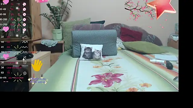 Snapshot of Margaret-milf chatting on 02-28-25, 05:37 Margaret-milf online show from 02-28-25, 05:37
