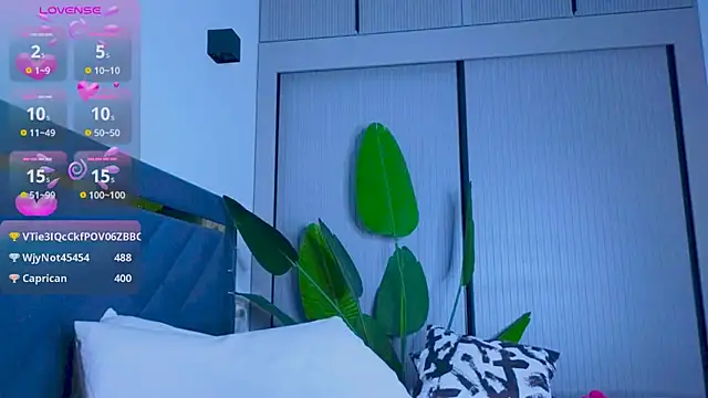 Mia Tin online show from 09-16-25, 12:50