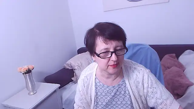 ChristaRose online show from 02-09-25, 04:36