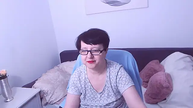 ChristaRose online show from 10-05-25, 03:10