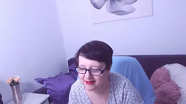 ChristaRose online show from 11-05-25, 11:05