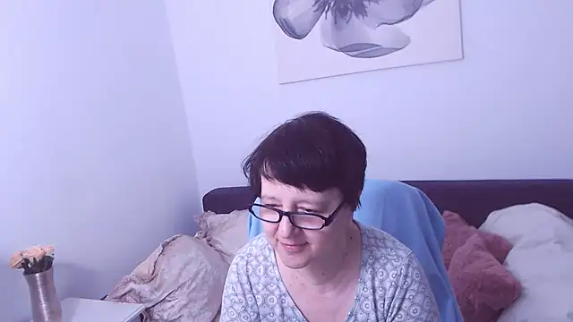 ChristaRose online show from 11-15-25, 05:42