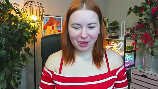 Snapshot of LAYLAxSTAR chatting on 12-17-25, 07:36 LAYLAxSTAR online show from 12-17-25, 07:36