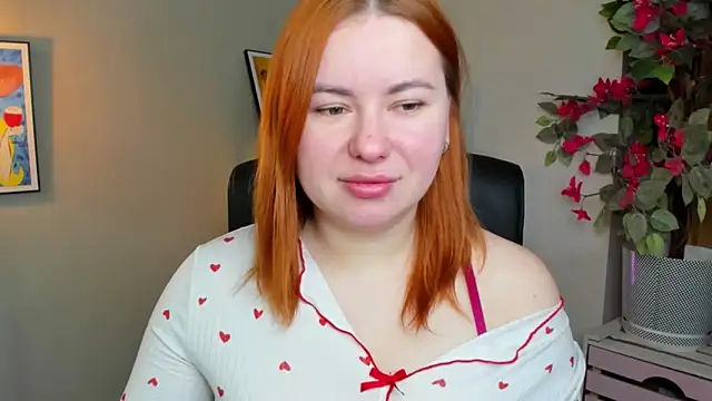 Snapshot of LAYLAxSTAR chatting on 02-27-26, 07:19 LAYLAxSTAR online show from 02-27-26, 07:19