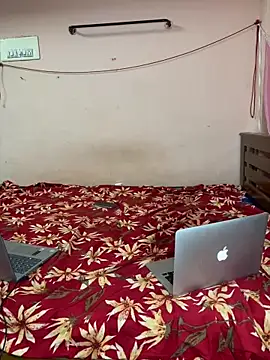 Snapshot of falooda288 chatting on 09-29-25, 09:14 falooda288 online show from 09-29-25, 09:14