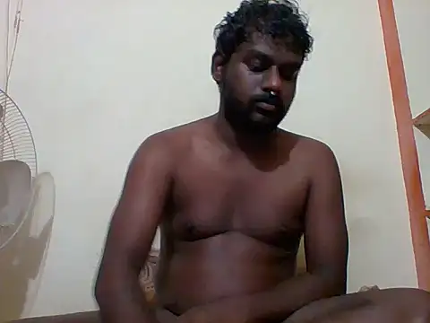 Snapshot of Slavebottombdsm09 chatting on 01-14-26, 12:05 Slavebottombdsm09 online show from 01-14-26, 12:05