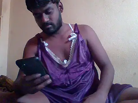 Snapshot of Slavebottombdsm09 chatting on 03-02-26, 01:41 Slavebottombdsm09 online show from 03-02-26, 01:41