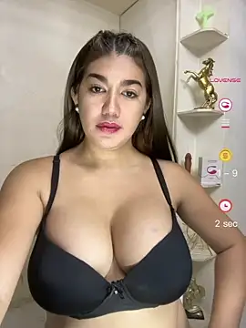 SexyFatHugeCock online show from 07-10-26, 09:23