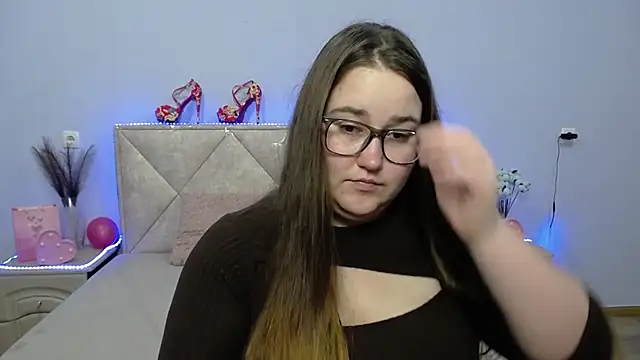 Snapshot of XX_Daniella_XX chatting on 01-24-25, 02:18 XX Daniella XX online show from 01-24-25, 02:18