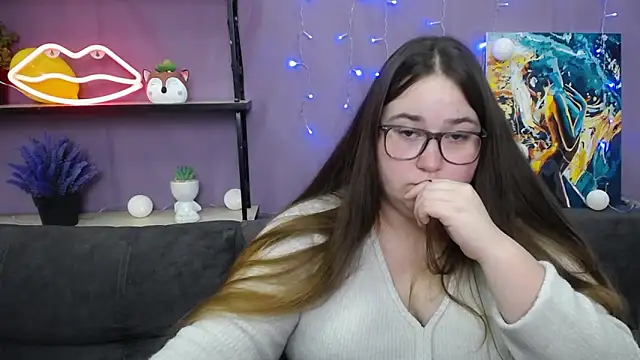 Snapshot of XX_Daniella_XX chatting on 01-28-25, 04:18 XX Daniella XX online show from 01-28-25, 04:18