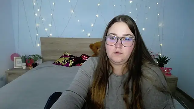 Snapshot of XX_Daniella_XX chatting on 01-29-25, 01:27 XX Daniella XX online show from 01-29-25, 01:27