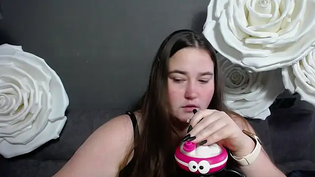 Snapshot of XX_Daniella_XX chatting on 09-24-25, 06:17 XX Daniella XX online show from 09-24-25, 06:17