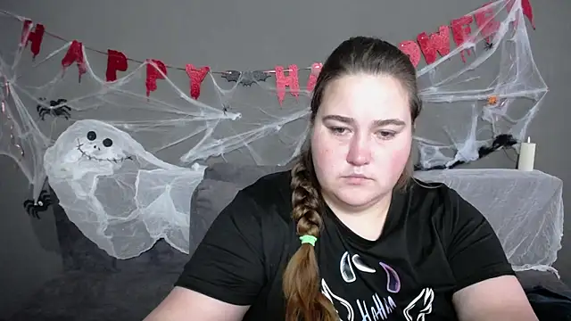 Snapshot of XX_Daniella_XX chatting on 10-16-25, 06:25 XX Daniella XX online show from 10-16-25, 06:25