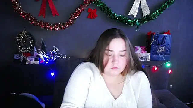 Snapshot of XX_Daniella_XX chatting on 12-16-25, 07:24 XX Daniella XX online show from 12-16-25, 07:24