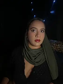 Snapshot of Maryam_yamal chatting on 09-28-25, 09:31 Maryam yamal online show from 09-28-25, 09:31