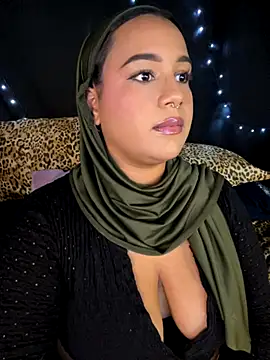 Maryam yamal online show from 11-08-25, 09:57