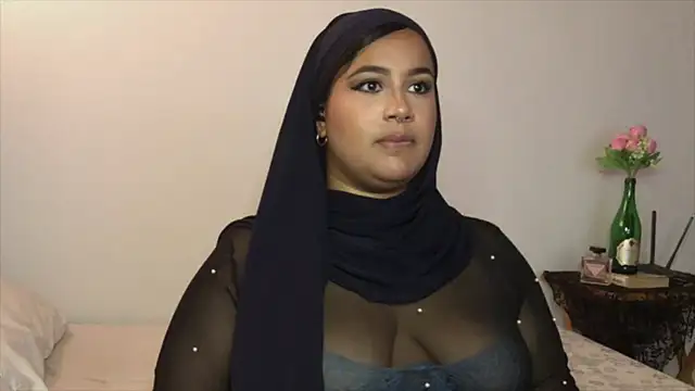Maryam yamal online show from 05-17-26, 08:16